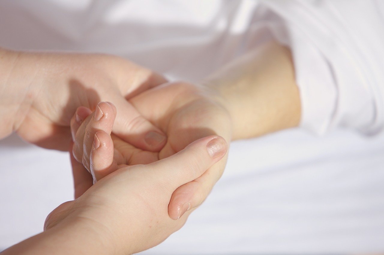 5 tips for helping vulnerable loved ones to be safe during the pandemic period
