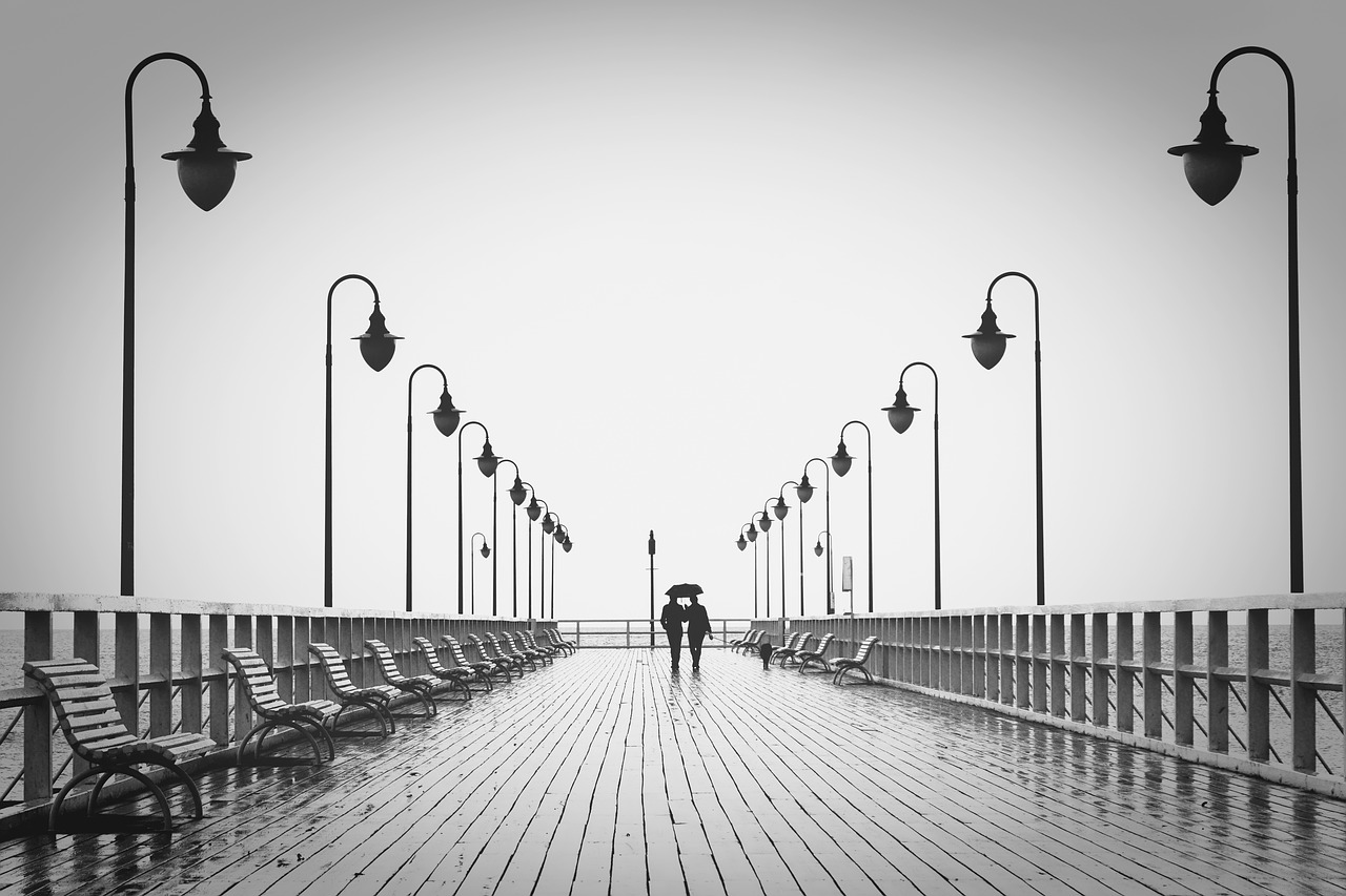 Can your relationship make it through pandemic relationship stress?
